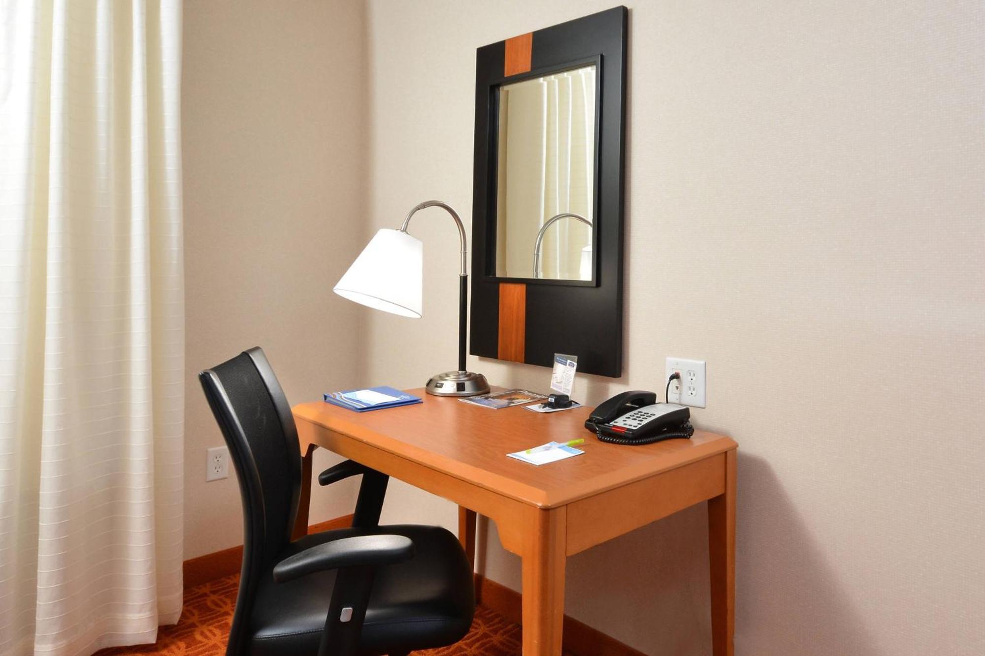 Fairfield Inn & Suites Wytheville Eksteriør bilde