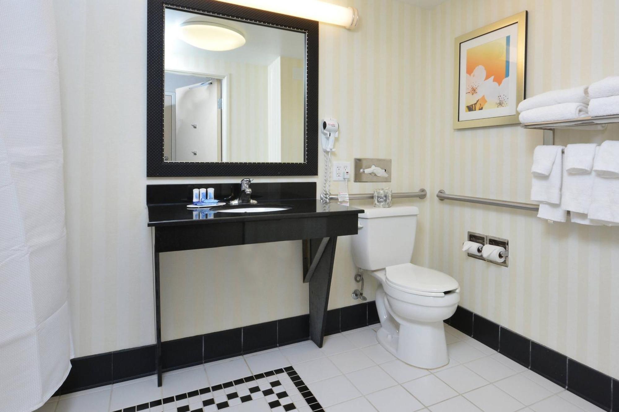 Fairfield Inn & Suites Wytheville Eksteriør bilde